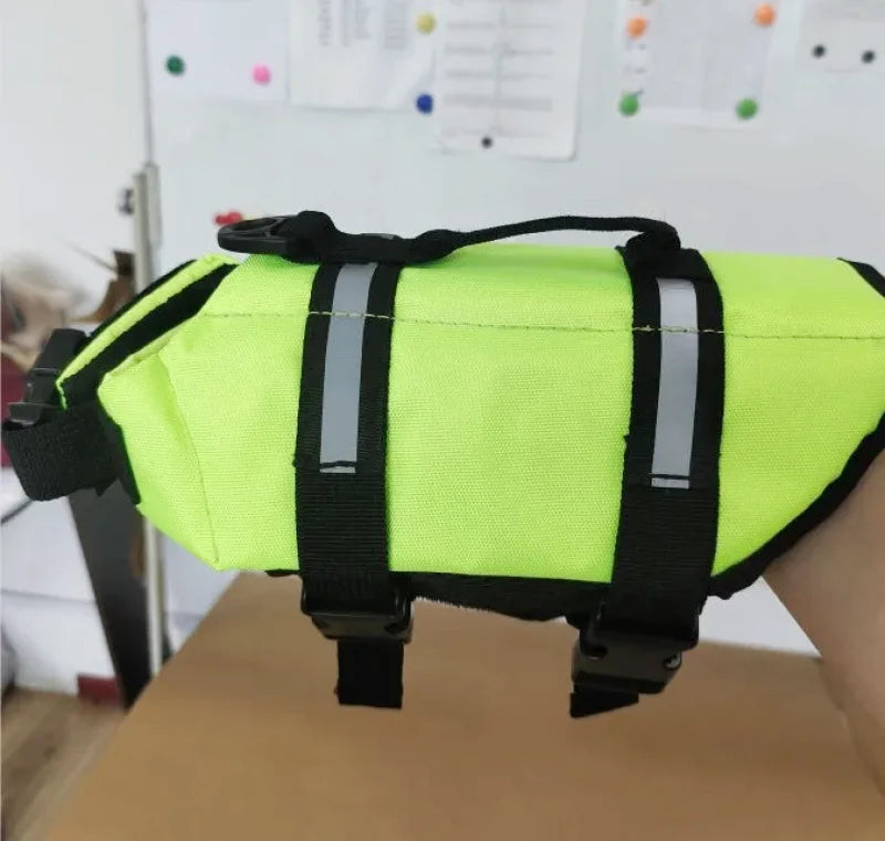 Gilet de Sauvetage pour Chien Réfléchissant – Flottabilité Renforcée | XXS à XL